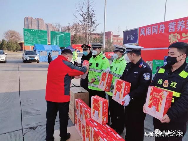 【疫情防控】韩城公安众志成城、联手协作共同打赢疫情防控战