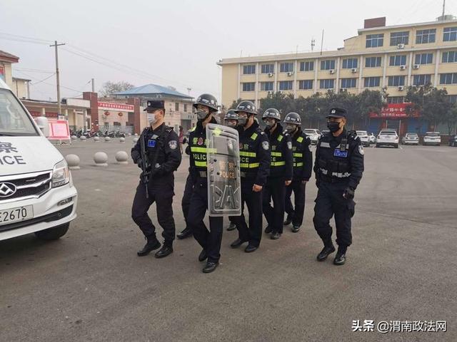 韩城特警硬核出击战“疫”最前沿