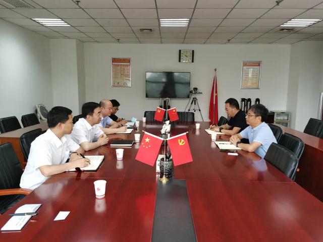 亢振峰赴中国证券监督管理委员会陕西局对接工作（图）