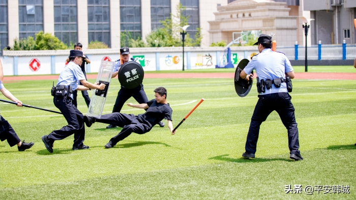 【全警大练兵】乔南派出所“三小练兵”模式扎实推进警务实战大练兵活动