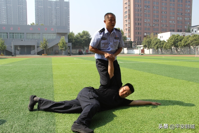 【全警大练兵】渭南市公安局警训处到韩城市公安局调研警务实战技能训练工作