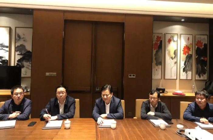 褚锦锋会见江苏省盐业集团总经理唐正东（图）