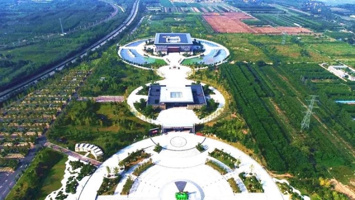 西安至韩城“绿巨人”开通影响千年文化名城（组图）