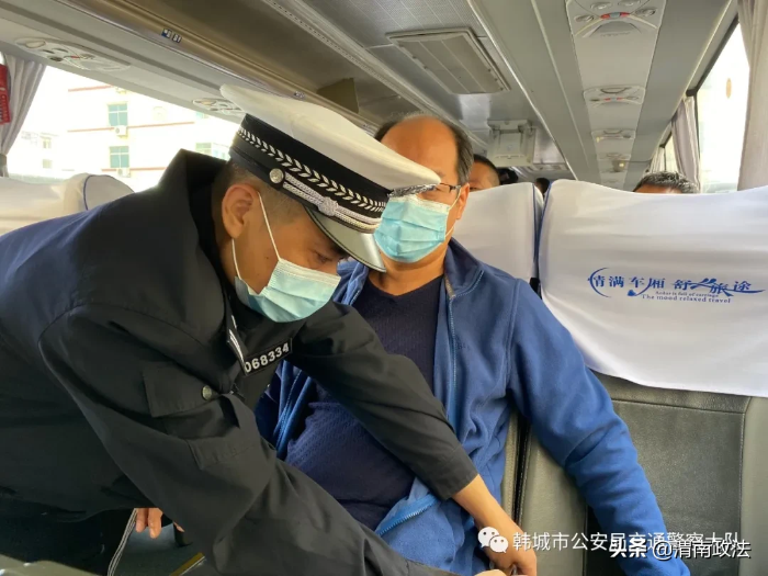 韩城市公安局交警大队开展“四大行动”推进农村道路交通事故预防工作（组图）