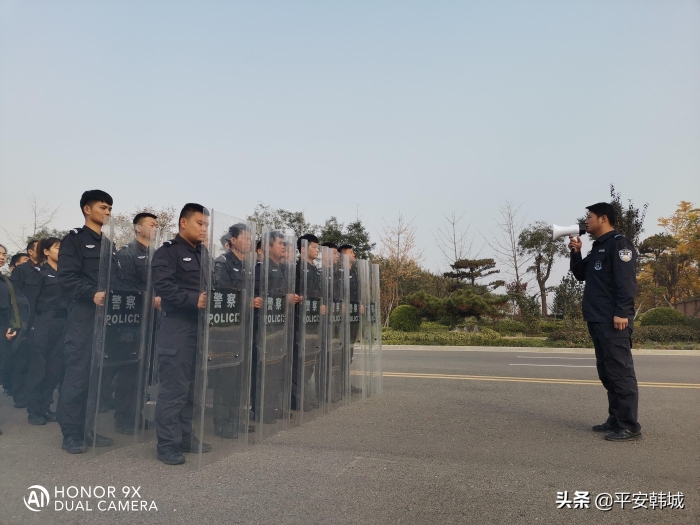 韩城巡特警扎实开展群体性事件演练工作