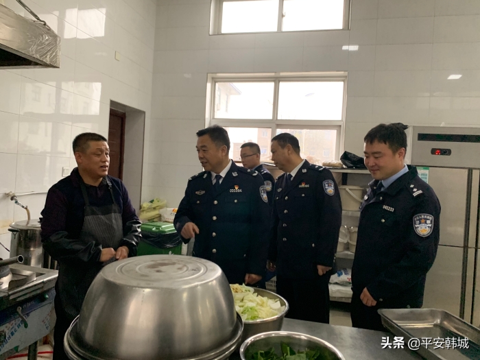 省厅治安局副局长李玉获一行到龙门派出所调研指导工作