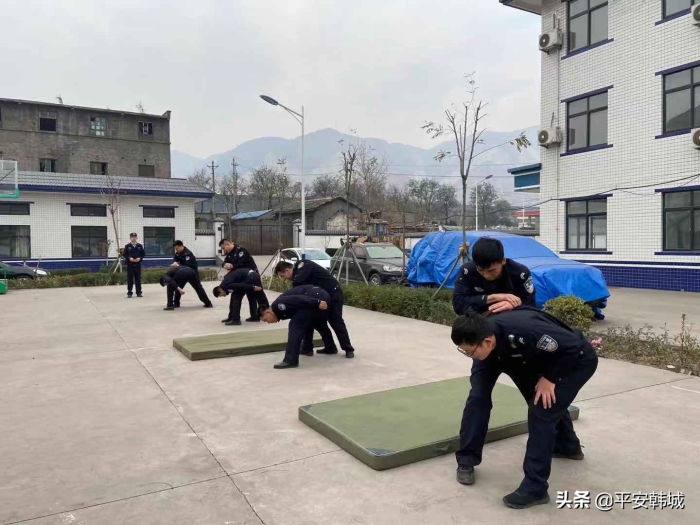 【全警大练兵】以训促练 以练促战 韩城市公安局龙门派出所扎实开展冬季实战大练兵活动