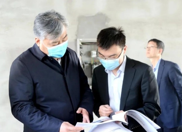刘革调研韩城市行政审批和自贸区审批大厅建设工作（图）