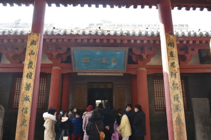 「韩城处处有故事」尹阳塑像（图）